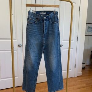 Levi's Classic Indigo Ribcage Straight Jeans